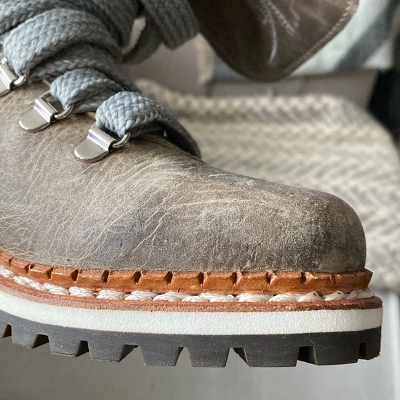 NEW!!! Women’s Lace up Boots, Combat, Winter Faux fur! Fully lined Size 7 - Picture 10 of 16